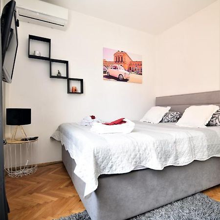 Gretanola Studio In Zagreb, Parking, Self Check-In Екстериор снимка